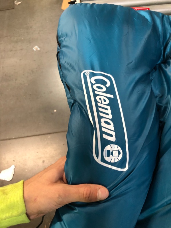 Photo 4 of [Used] Coleman Brazos 20F Sleeping Bag