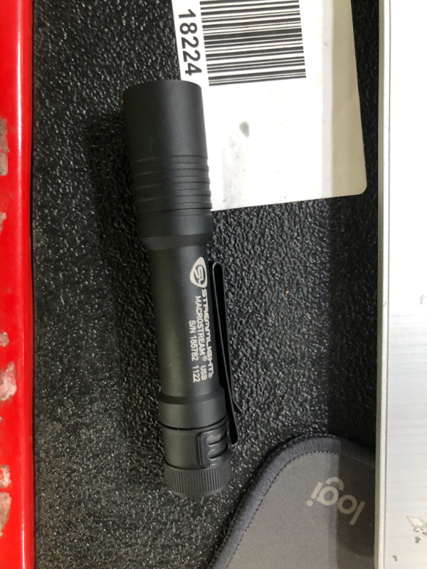 Photo 4 of [New] Streamlight 66320 MacroStream USB 500-Lumen Rechargeable Compact Flashlight