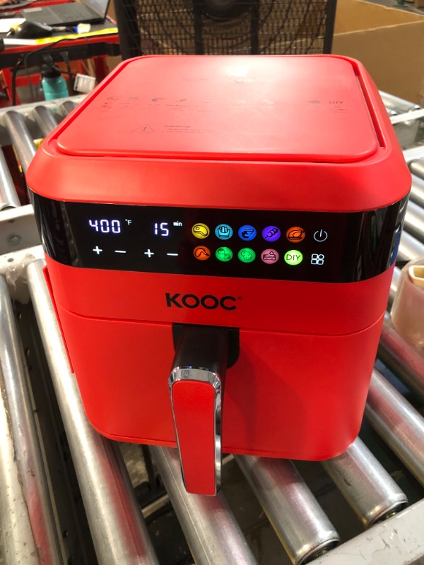 Photo 2 of [Minor Damage] KOOC XL Large Air Fryer, 6.5 Quart Electric Air Fryer Oven,  Red 