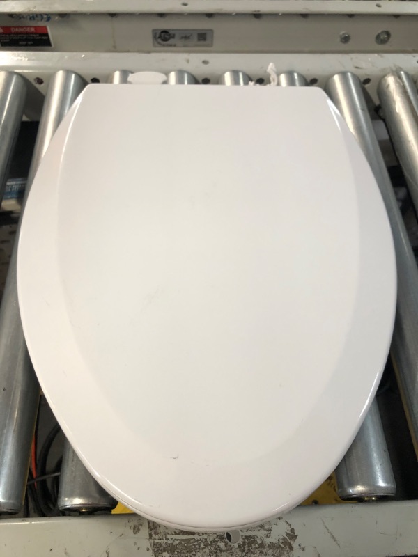 Photo 2 of ***DAMAGED - SEE PHOTOS*** Bemis 1500EC 390 Lift-Off Wood Elongated Toilet SEAT, Cotton White