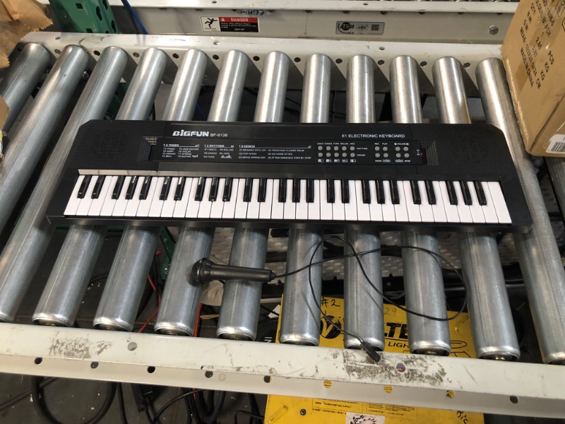 Photo 2 of ***POWER CORD NOT INCLUDED*** M SANMERSEN Kids Music Piano Keyboard, 61 Keys, Black