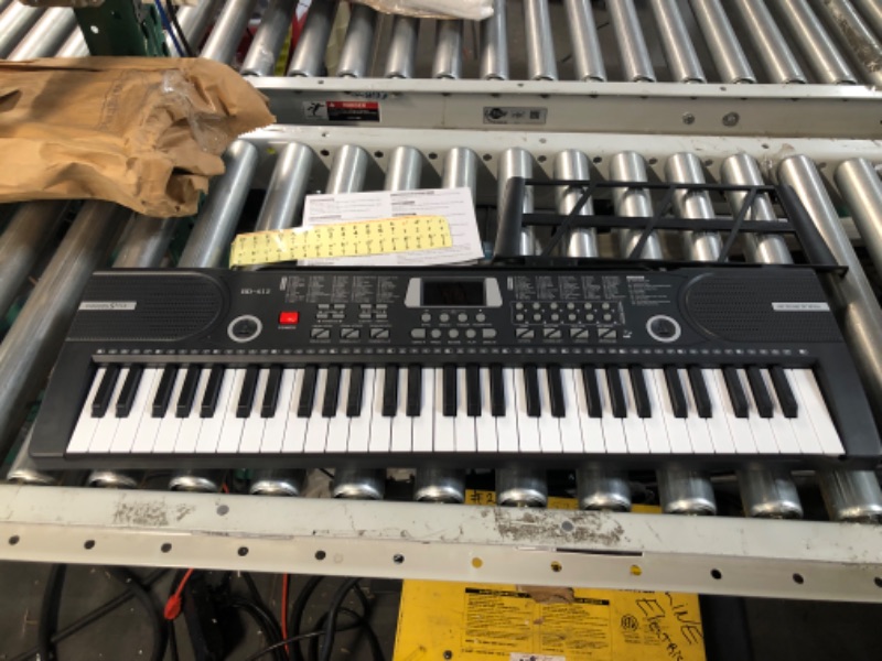 Photo 2 of ***UNTESTED - MISSING PARTS*** 61 Keys Keyboard Piano, Black