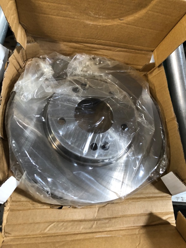 Photo 3 of Raybestos R-Line Replacement Rear Brake Drum Ford Ranger and Mazda B2300, B2500, B3000 and B4000 Models (9651R) (2) 