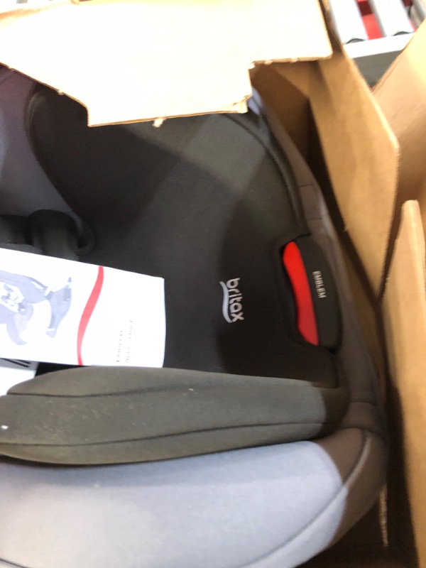 Photo 3 of **See Notes**
Britax Emblem 3-Stage Convertible Car Seat, Slate Safewash , 21x18.25x26 Inch 