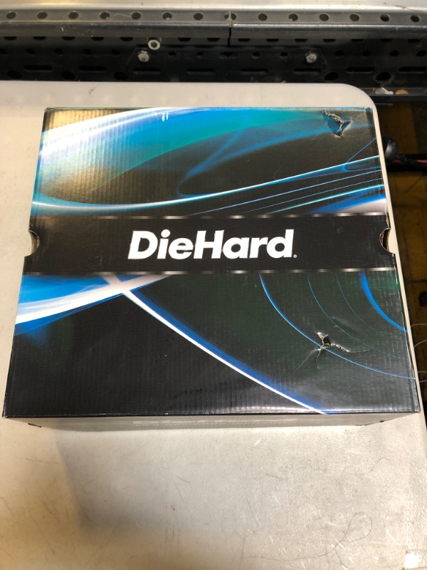 Photo 1 of DIEHARD MENS SURETRACK BOOTS SIZE 8.5