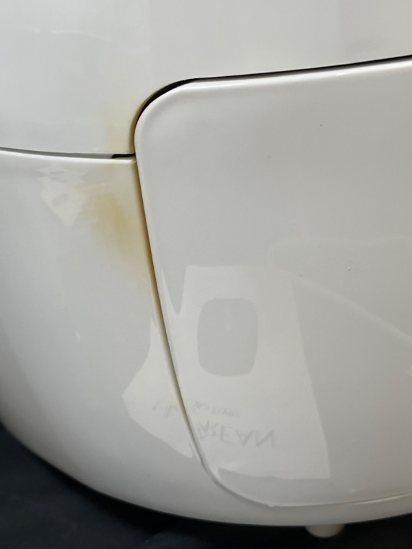 Photo 1 of Ultrean 5.8 Quart Air Fryer, Electric Hot Air Fryers Cooker with 10 Presets, Digital LCD Touch Screen, Nonstick Basket, 1700W, UL Listed (White) - ++DAMAGE : SHOWNN IN PICTURES++
