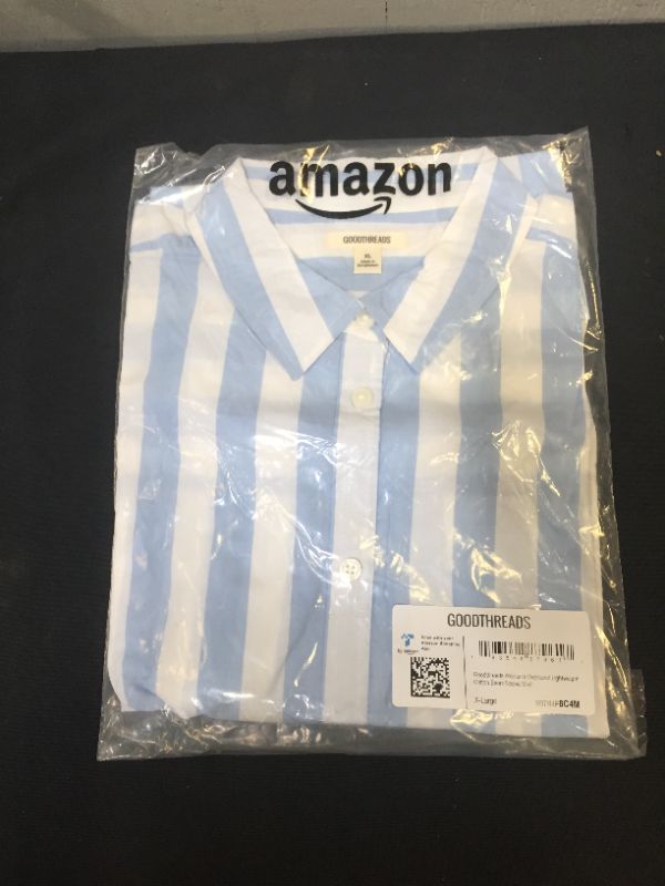 Photo 1 of Amazon Brand - Goodthreads Women's Oversized Lightweight Cotton Short-Sleeve Shirt - LARGE -