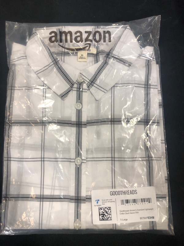 Photo 2 of Amazon Brand - Goodthreads Women's Oversized Lightweight Cotton Short-Sleeve Shirt X-Large White, Windowpane