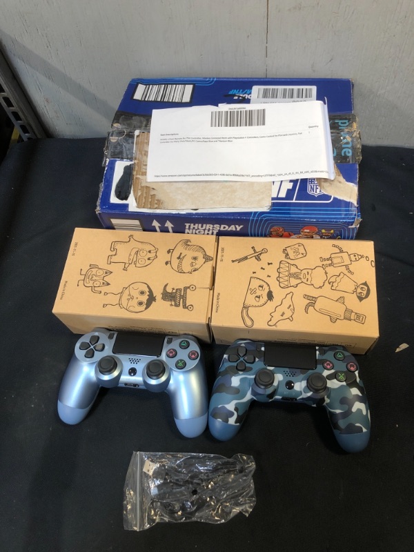 Photo 2 of 2 PC PLAYSTATION 4 CONTROLLER - CAMO BLUE & TITANIUM BLUE