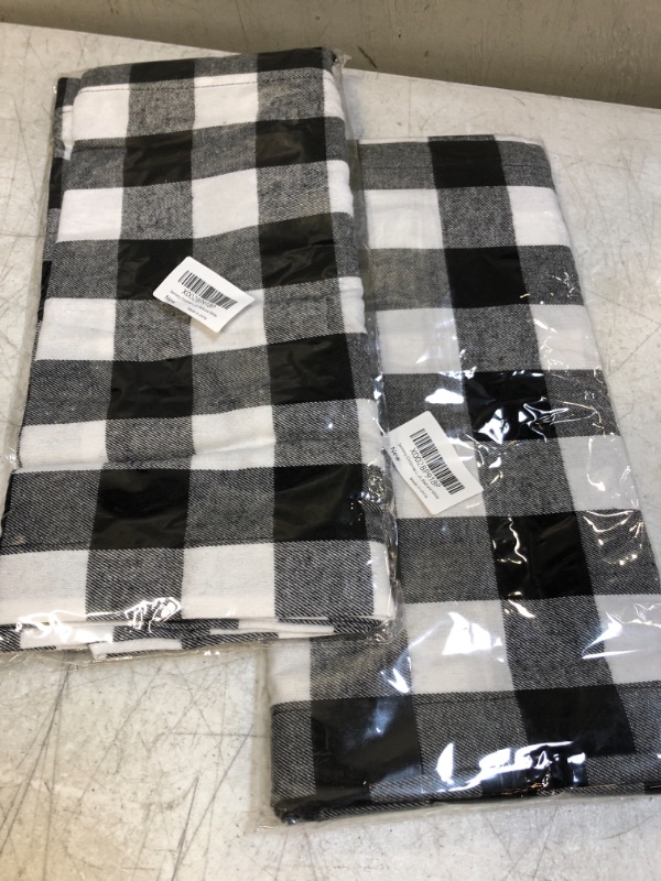 Photo 2 of 2 COUNT Senneny Buffalo Check Table Runner Cotton Black and White Plaid Classic Stylish Design for Family Dinner Christmas Holiday Birthday Party Table Home Decoration (White and Black, 14 x 108 Inch) 14 x 108 Inch Black and White