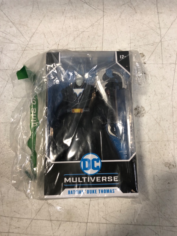 Photo 2 of DC Multiverse Inque as Batman Beyond 7" Action Figure with Accessories