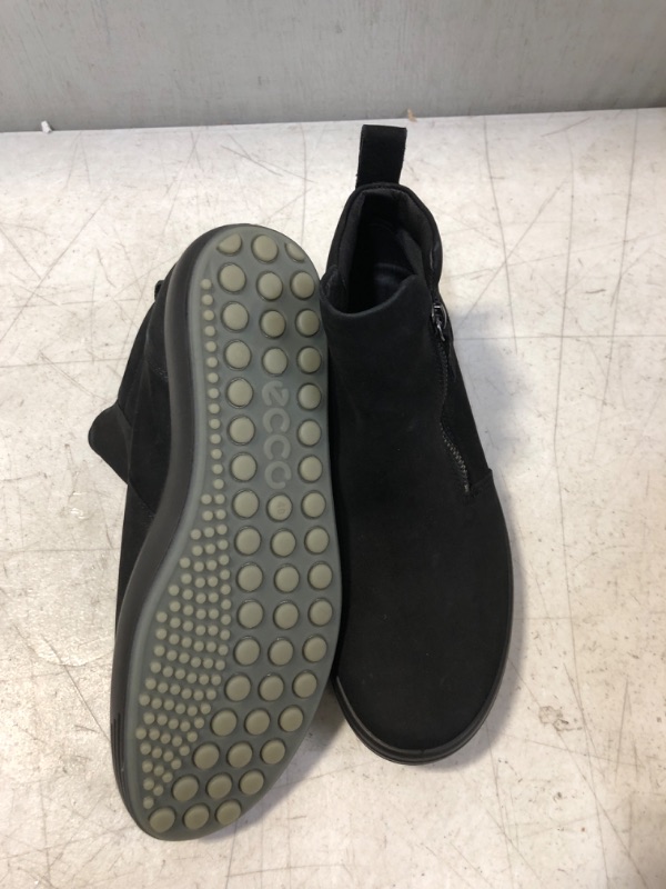 Photo 1 of ECCO Women's Soft 7 Zip 2.0 Sneaker, Andorra,SIZE 9-9.5
