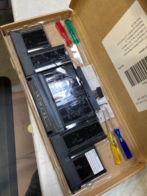 Photo 1 of A1417 Laptop Battery Replacement for MacBook Pro 15 Inch Retina A1398 (2012 Early-2013 Version), Replacement ME665LL/A ME664LL/A MD831LL/A MC975LL/A MC976LL/A