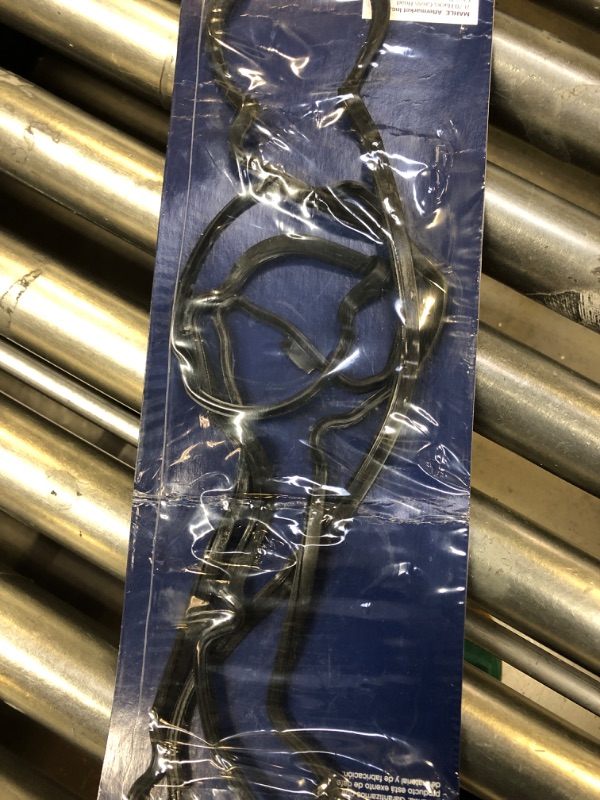 Photo 1 of MAHLE VS50371 Gasket