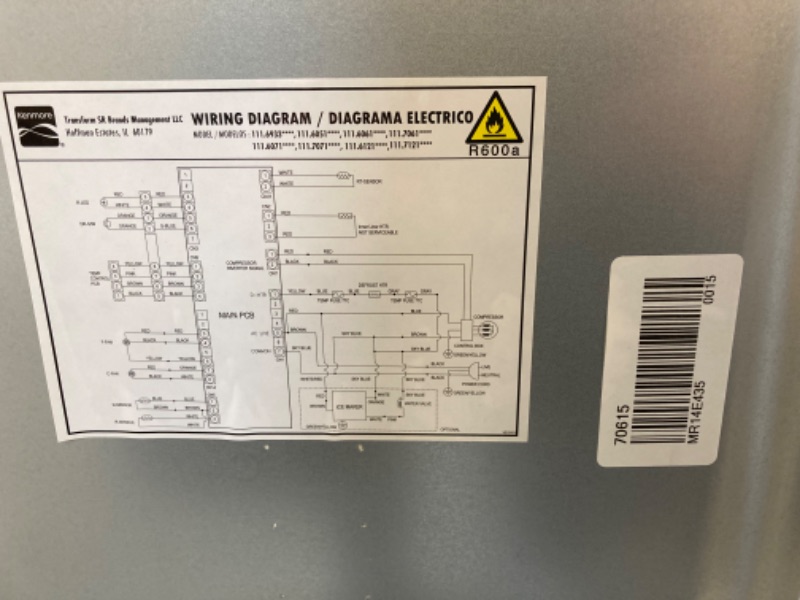 Photo 5 of Kenmore 30" Top-Freezer Refrigerator with Ice Maker and 18 Cubic Ft. Total Capacity, Stainless Steel MINOR DENT
