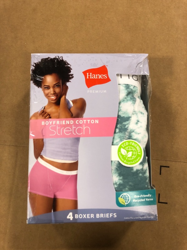 Photo 1 of Hanes 4 pack boyfriend cotton stretch boxer brief  Size 8/XL