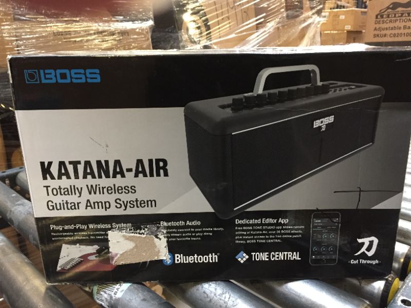 Photo 4 of Boss Katana Air - 20/30-Watt Wireless Guitar Amp