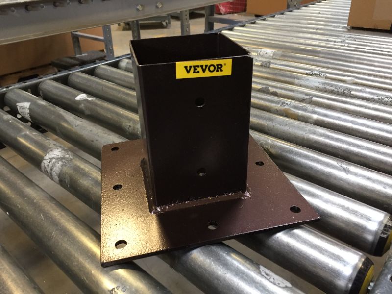 Photo 2 of VEVOR Post Base, 4"x4" Mailbox Base Plate, Bronze Powder-Coated Fence Post Anchor, Q235 Steel Deck Post Base, Surface Mount Base Plate for Mailbox Post Deck Supports Porch Railing Post Holders  *** BOX DAMAGE ***