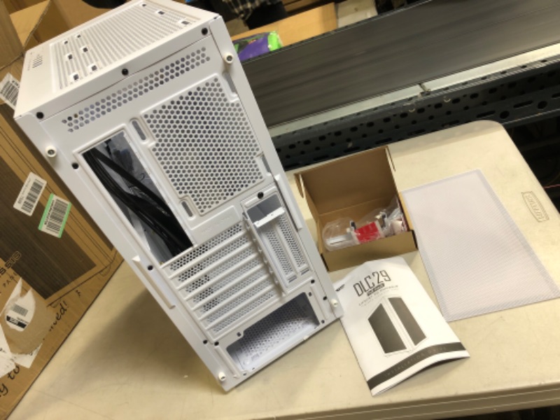 Photo 1 of darkFlash DLC29 All Mesh PC Case ATX Mid Tower Case High Cooling Performance High Compatibility Gaming Case with USB 3.0 Type-C Interface (White)