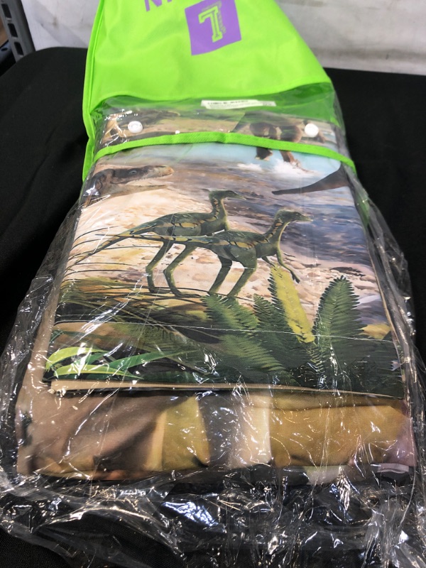 Photo 2 of  Dinosaurs Bed Sheets Set Queen for Boys 3D Realistic Dinosaur Green Fitted Sheets Set Ancient Dinosaur Theme Kids/Adults/Teens Bedroom Bedding Sheet Set,Queen Size(4pc)