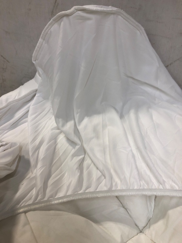 Photo 1 of  CALIFORNIA KING WHITE MATTRESS TOPPER  72 X 84 X 18
