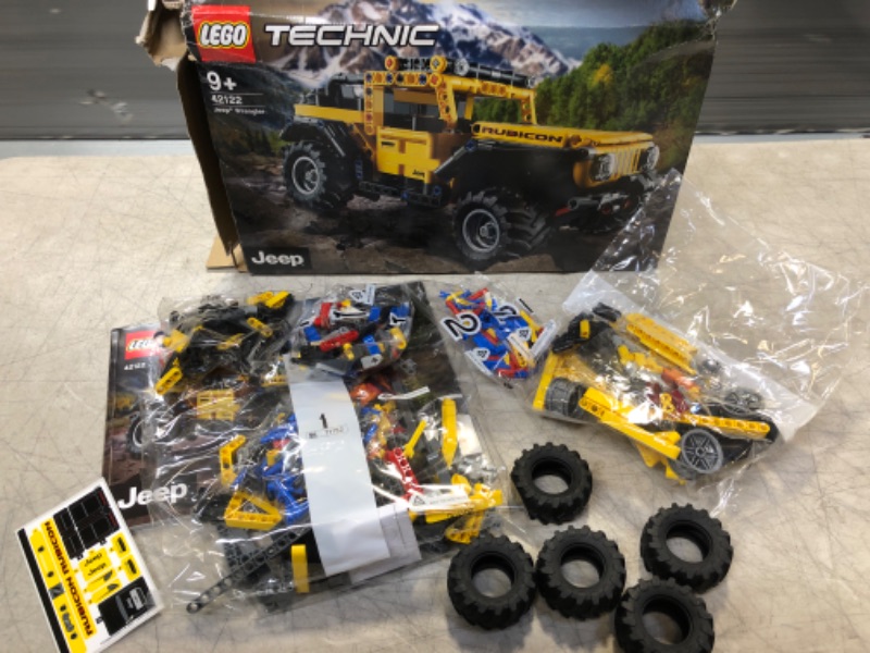 Photo 2 of LEGO Technic Jeep Wrangler 42122 Building Toy Set for Kids, Boys, and Girls Ages 9+ (665 Pieces)