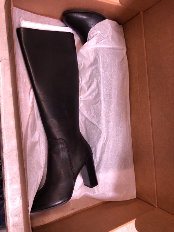 Photo 2 of Kenneth Cole Women's boots SIZE 6.5