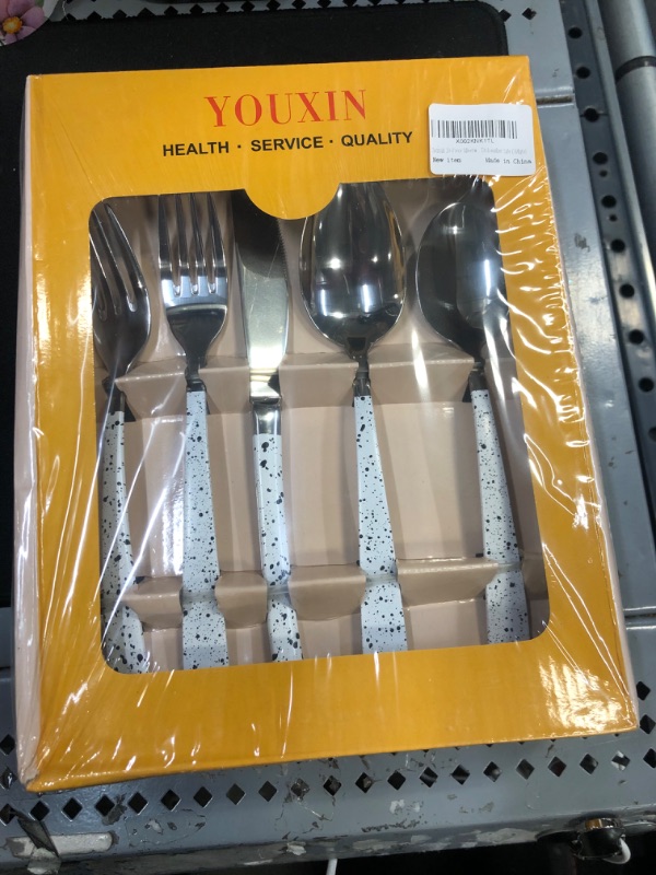 Photo 1 of 20-Piece Silverware Set