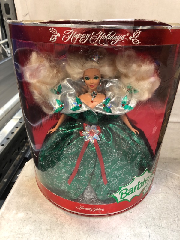 Photo 2 of Barbie - Happy Holidays Special Edition Doll (1995)