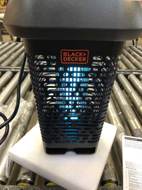 Photo 6 of Black+decker Bdpc912 Outdoor Hanging Bug Zapper