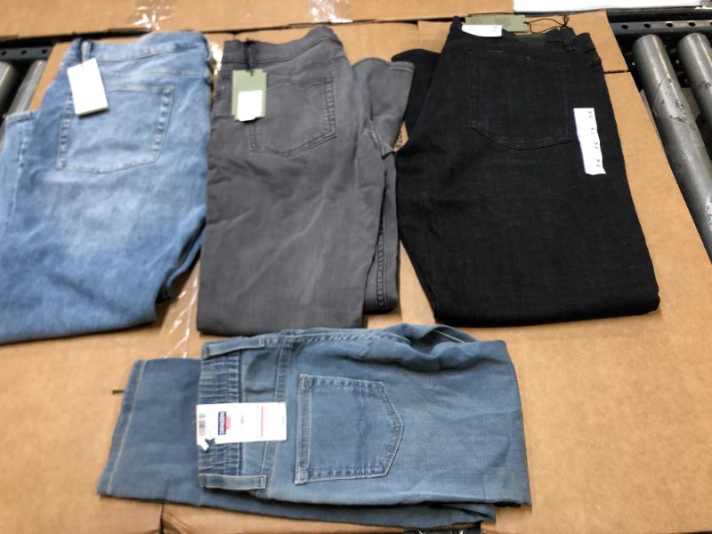 Photo 1 of BAG LOT OF MENS JEANS SIZES 36X30AND 30X30