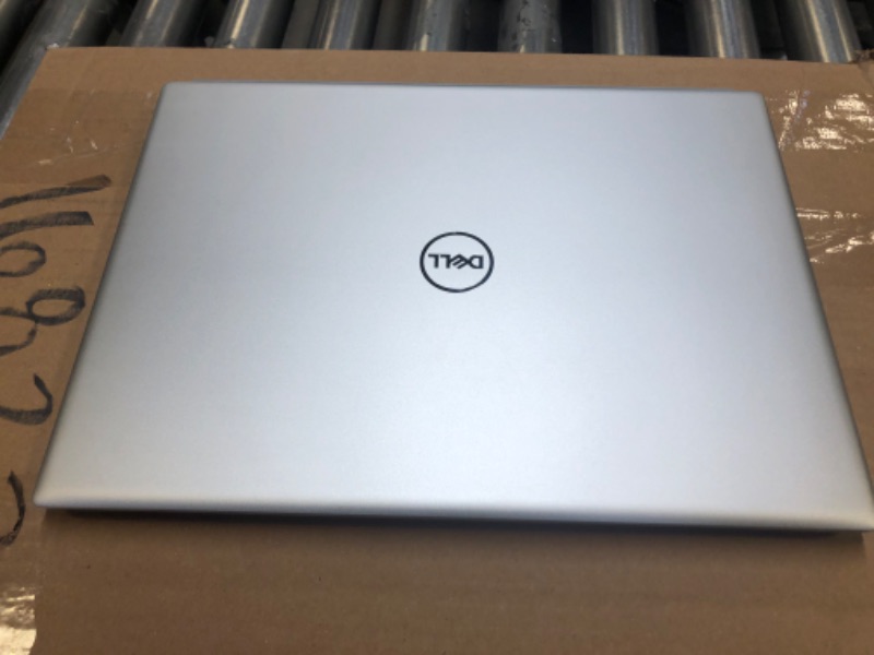 Photo 5 of Dell Inspiron 14 5420 14 inch Student Laptop - 2.2K Display, Intel Core i7-1255U, 16GB DDR4 RAM, 512GB SSD, NVIDIA GeForce MX570, HDMI, USB-C, Bluetooth, Wi-Fi 6, Windows 11 Pro - Silver
