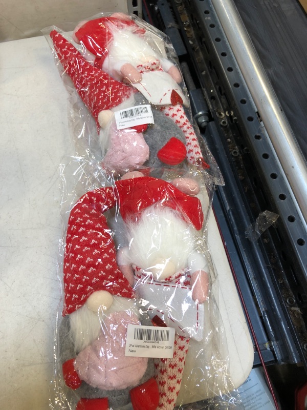 Photo 1 of 2Pcs Valentines Day Gnomes Decorations, Handmade Valentine Gnome Decor Mr & Mrs Swedish Tomte Stuffed Gnomes Plush Doll Knomes Ornaments for Girlfriend Wife Women Girl Home Table Shelf Gift 2 PACK (4PCS TOTAL)