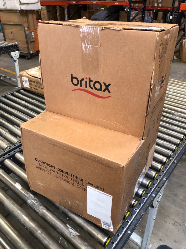 Photo 2 of Britax Boulevard ClickTight Convertible Car Seat -------- FACTORY SEALED