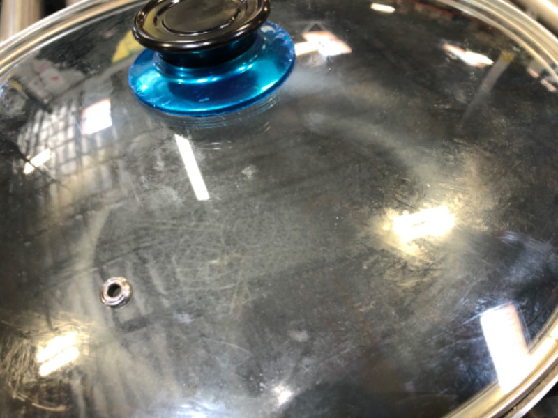 Photo 1 of 13 In. Black Non-Stick Electric Skillet with Aluminum Body Adjustable Temperature Controller Tempered Glass Cover ------- MODERATE USED, DIRTY FROM PREVIOUS USED