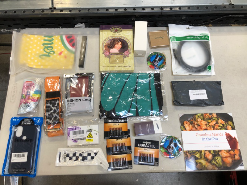 Photo 1 of 20 PCS VARIOUS MISC ITEMS, BAG LOT -- SOLD AS IS