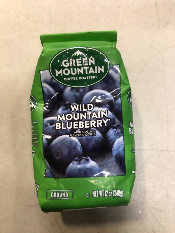 Photo 2 of Green Mountain Coffee Roasters Wild Mountain Blueberry, Ground Coffee, Flavored Light Roast, Bagged 12 Oz, 1 Count Ground Wild Mountain Blueberry 12 Ounce (Pack of 1)