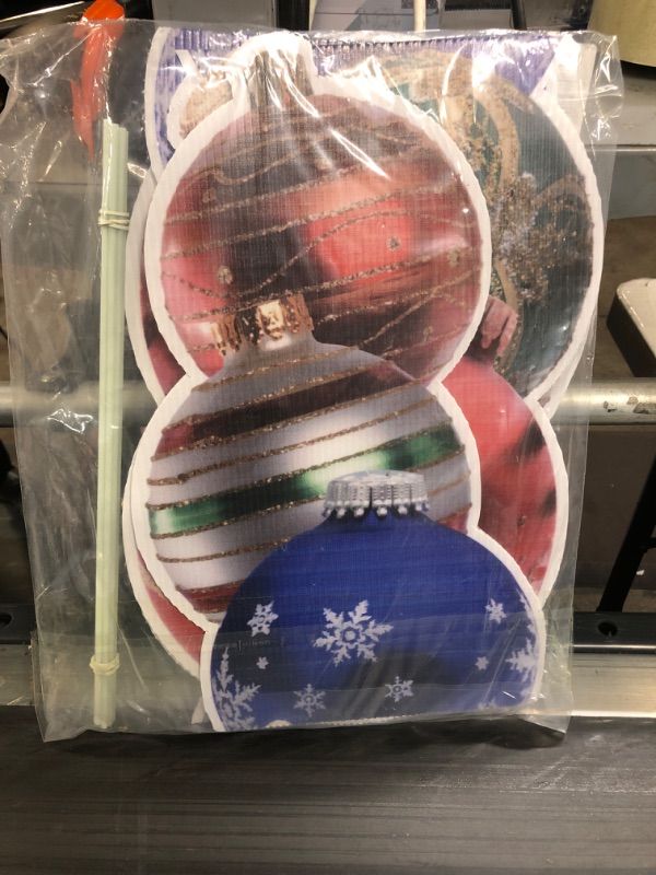 Photo 1 of 2 Pcs Retro Christmas Ball Yard Signs Stakes Decorations 26 inch Height Xmas Ball Plastic Yard Decor Outdoor Christmas Garden Signs for Patio Winter Ornaments Lawn Party Supplies(Retro Style)