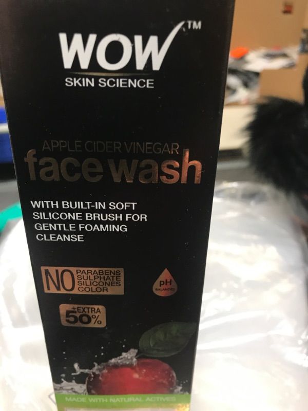 Photo 2 of WOW Skin Science Apple Cider Vinegar Foam Exfoliating Face Wash & Brush - Facial Cleanser Acne Face Wash for Women & Men - Face Wash Oily Skin Gentle Face Cleanser - Natural Face Wash Sensitive Skin (3.4 Fl Oz (Pack of 1))
