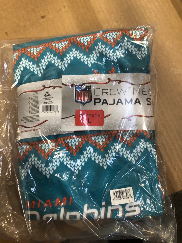 Photo 2 of Miami Dolphins Womens Ugly Pattern Family Holiday Pajamas , SIZE L 