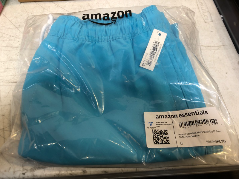 Photo 2 of Amazon Essentials Men's 9" Quick-Dry Swim Trunks SIZE Medium Aqua Blue