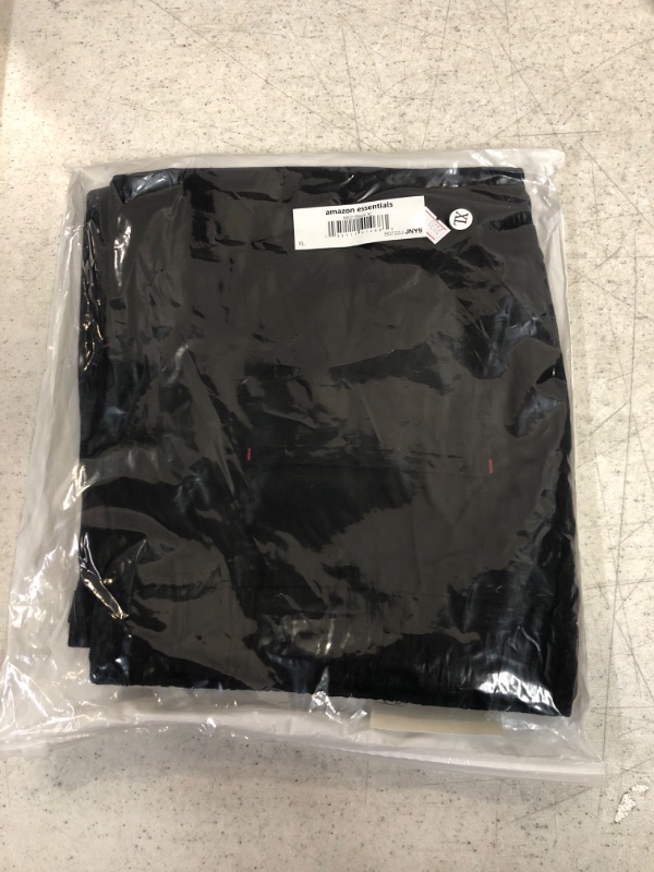 Photo 2 of Amazon Essentials Men's Linen Casual Classic Fit Short-Size X-Large Black