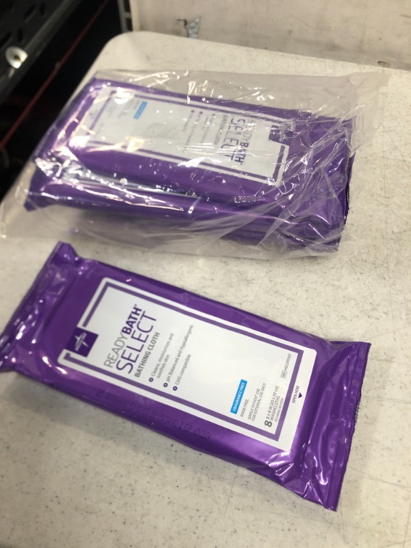 Photo 2 of 5 COUNT- Medline ReadyBath Select Medium-Weight Washcloths, Fragrance Free, 8 Per Pack