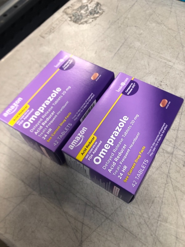Photo 1 of 2 COUNT- Basic Care Omeprazole Delayed Release Tablets 20 Mg 28 Count Exp Date 04/2023