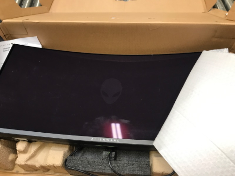 Photo 2 of Alienware AW3423DW Gaming Monitor 34.2-Inch WQHD (3440x1440) Ms NVIDIA G-SYNC Curved, Adaptive Sync Technology, Adjustability - Height/Swivel/Tilt/Slant
