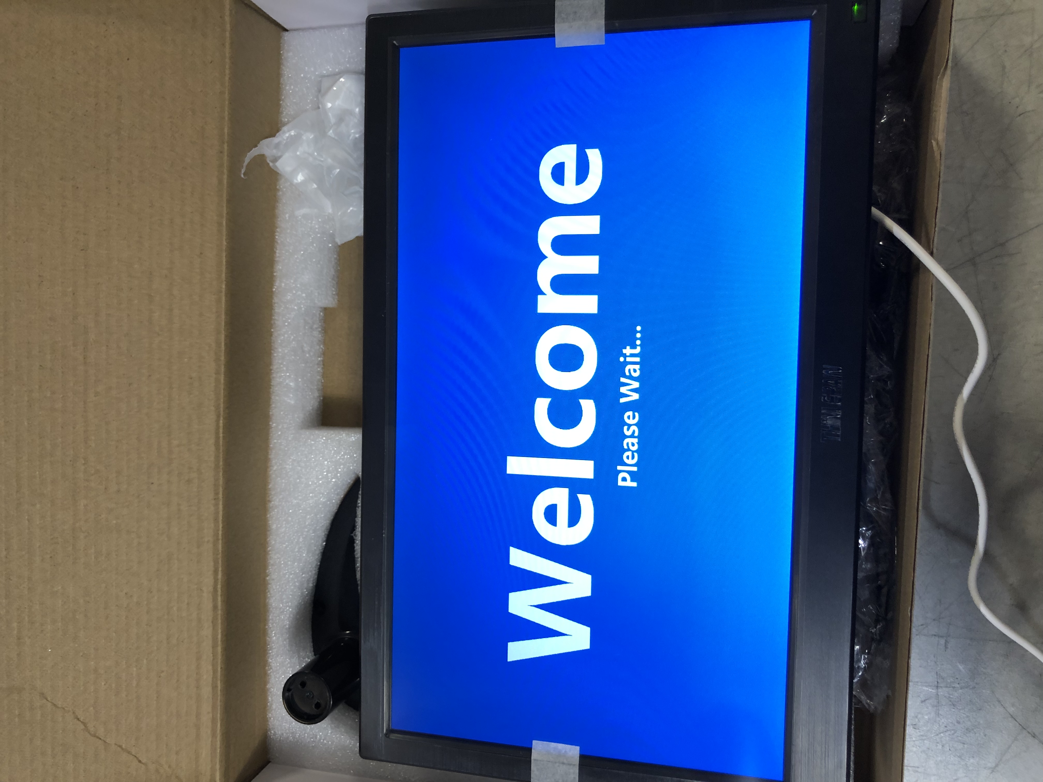 Photo 5 of 13.3 inch Small PC Monitor Mini Monitor HDMI Monitor 1366x768 LED Monitor Support HDMI VGA AV BNC USB Intput, for Fire Stick, Computer, Kitchen Monitor, Built-in Speaker 13 inch VGA HDMI BNC AV USB