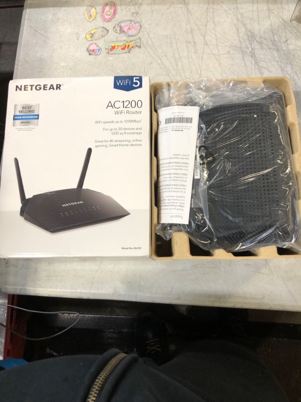 Photo 4 of NETGEAR WiFi Router (R6230) - AC1200 Dual Band Wireless Speed (up to 1200 Mbps) | Up to 1200 sq ft Coverage & 20 Devices | 4 x 1G Ethernet and 1 x 2.0 USB ports