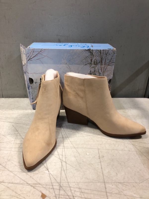 Photo 1 of Women's Beige suede booty with chunky heel size 8.5 