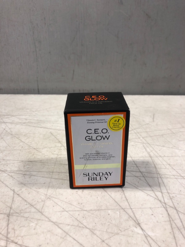 Photo 2 of Sunday Riley C.E.O. Glow Vitamin C & Turmeric Face Oil 0.5 Fl Oz (Pack of 1)