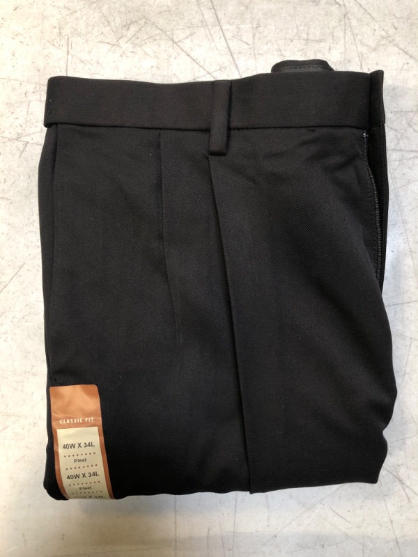 Photo 2 of MENS SIZE 40W x 34L / Haggar Men's Cool 18 Hidden Expandable Waist Pleat Front Pant-Regular and Big & Tall Sizes Regular Black 40W x 34L